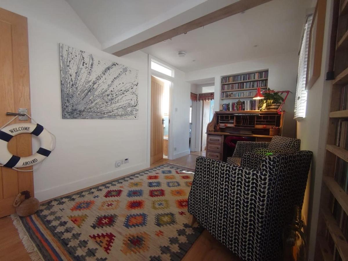 216 Coast Road, Ocean Bliss Direct Access & Endless Waves Holiday home Pevensey