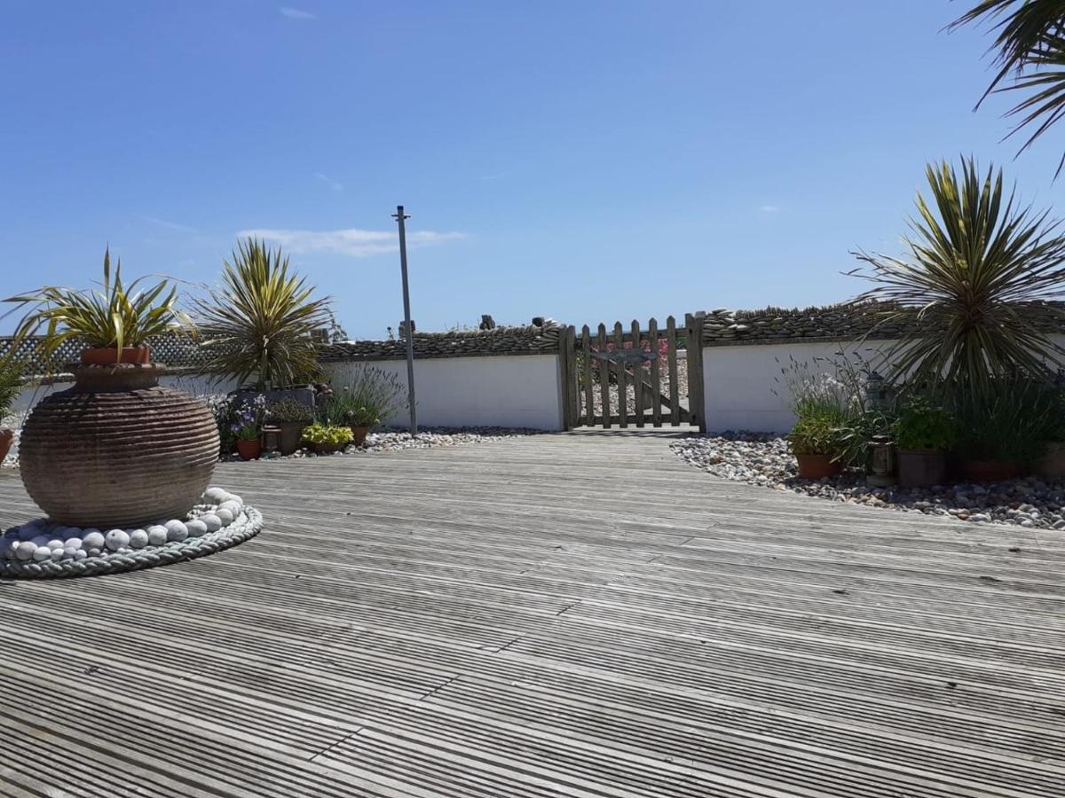 216 Coast Road, Ocean Bliss Direct Access & Endless Waves *