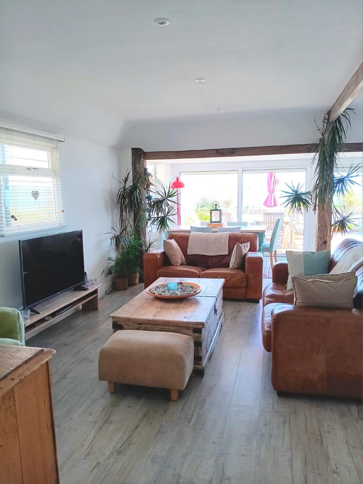 Holiday home 216 Coast Road, Ocean Bliss Direct Access & Endless Waves